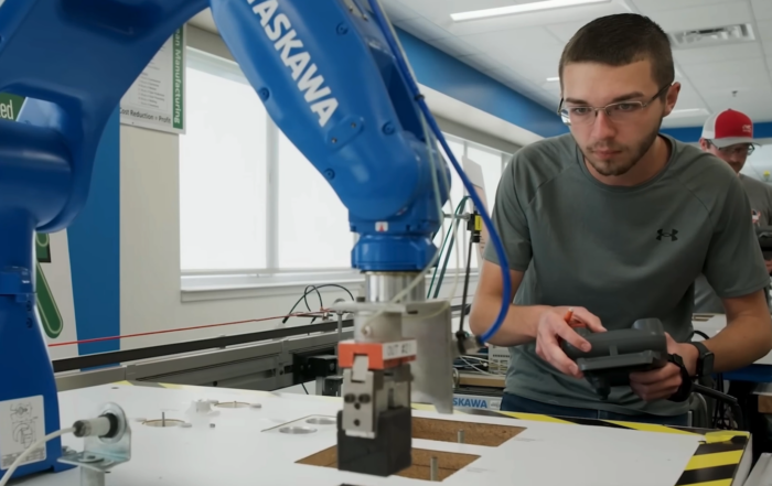 Vincennes University - Student Learning Robotics
