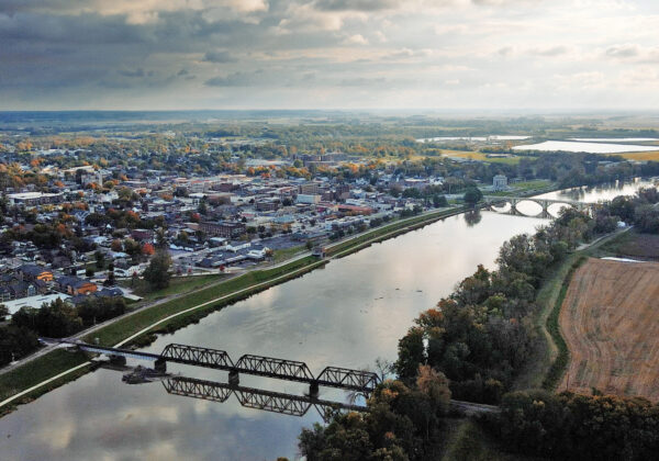 Overview of Vincennes by the Wabash River